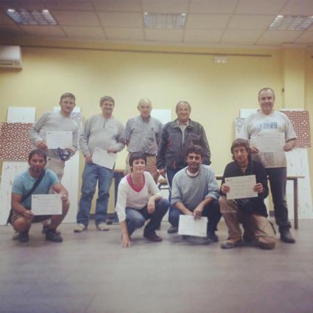 Imagen Los alumnos del taller de esgrafiado de Cantimpalos exponen sus trabajos